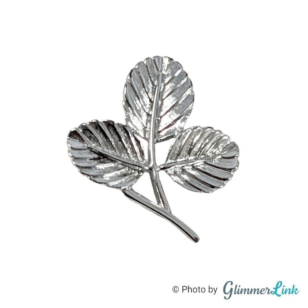 Vintage Sarah Coventry Silver Tone Three Leaf Brooch